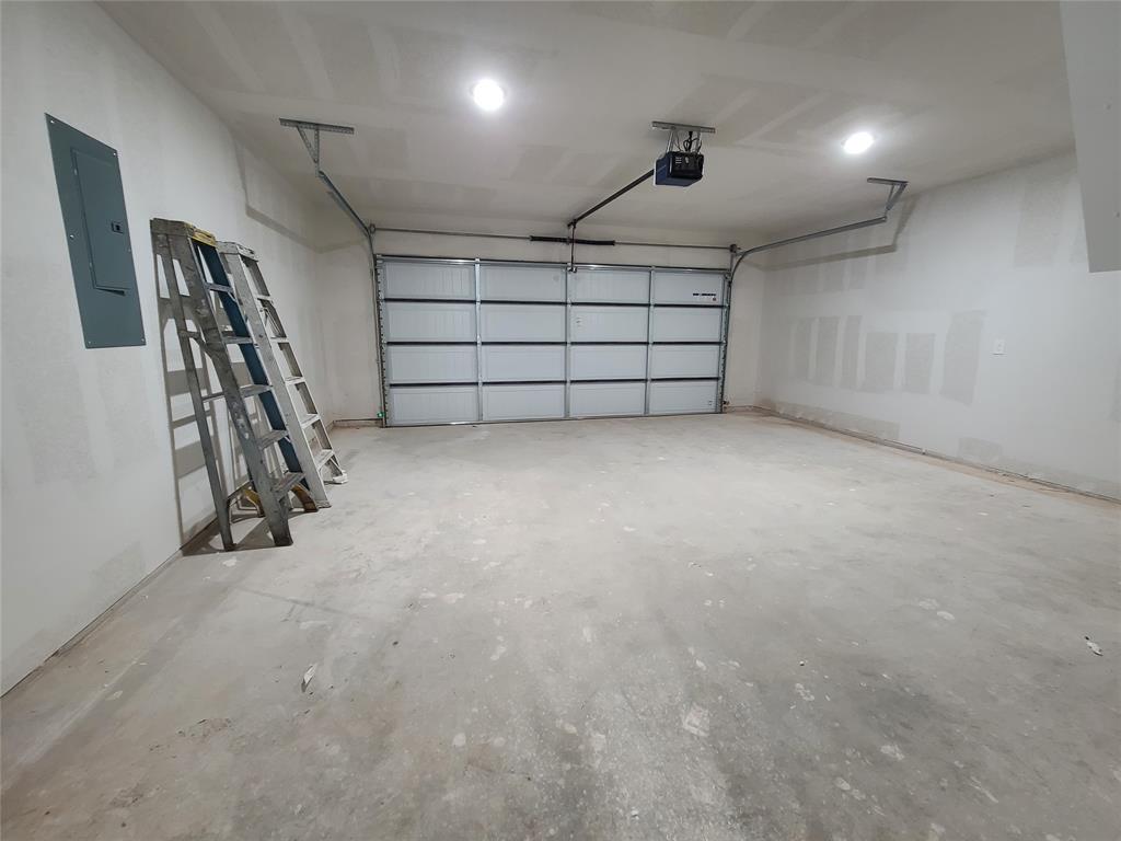 1710 W Parnell Property Photo 19