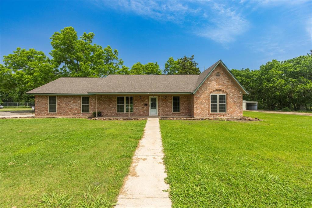 950 W Marshall Avenue Property Photo