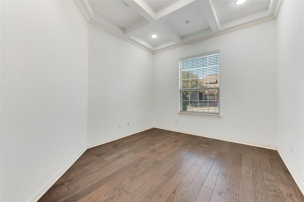 5625 Granada Drive Property Photo 11