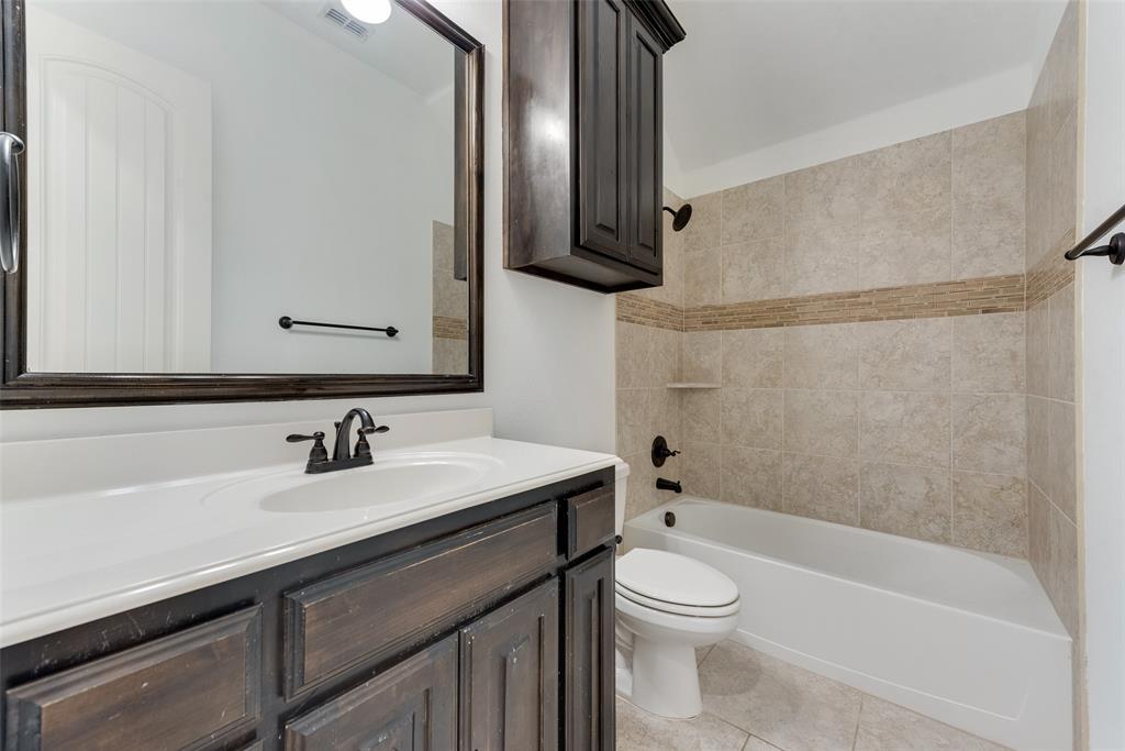 5625 Granada Drive Property Photo 13