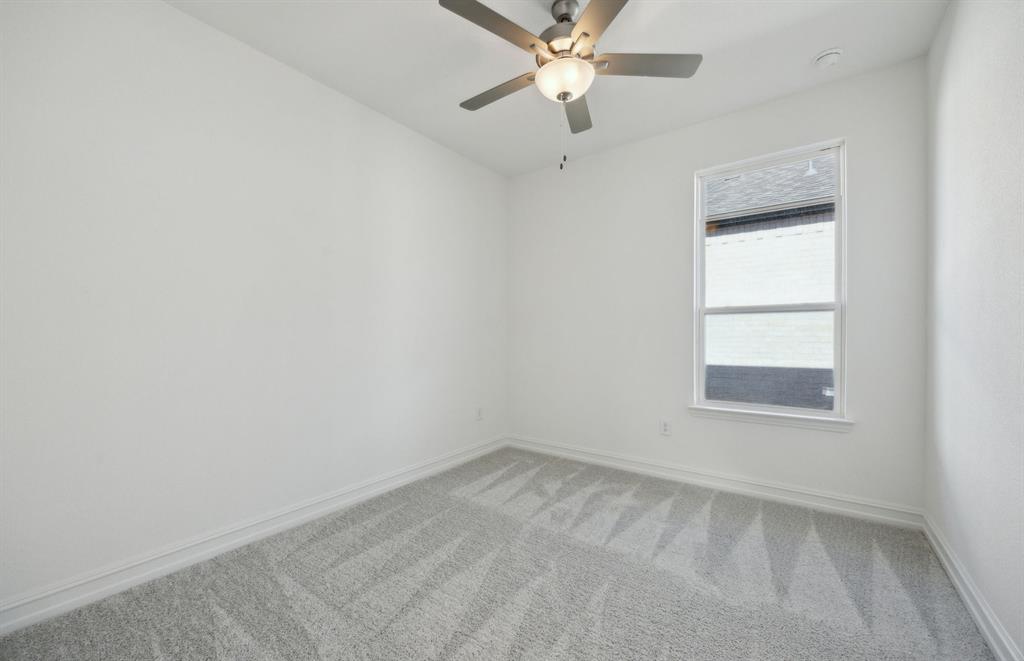 4329 Woods Court Property Photo 8