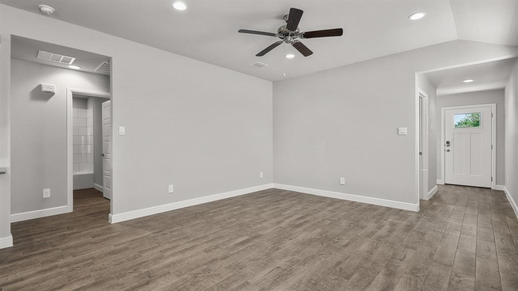 648 Capstone Circle Property Photo 18
