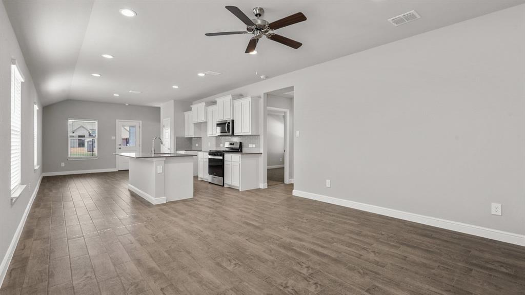 648 Capstone Circle Property Photo 19