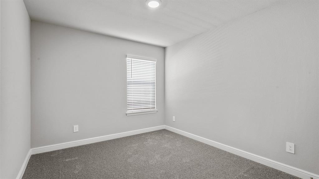 648 Capstone Circle Property Photo 28