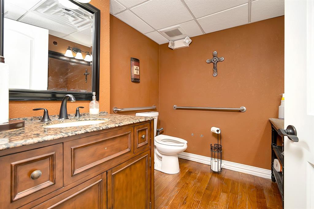 7716 Davis Boulevard Property Photo 13