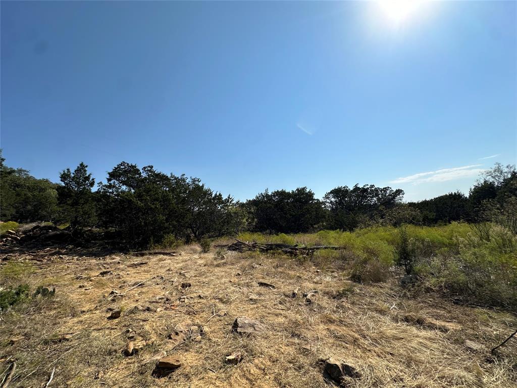 106 Wooded Acres Drive Property Photo 10