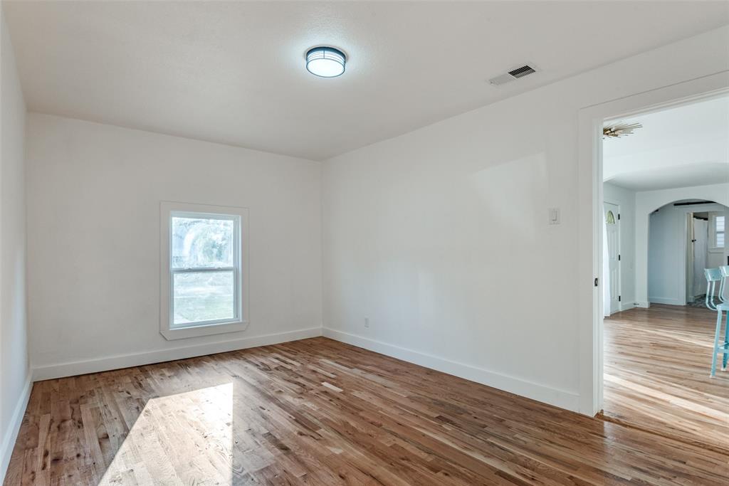 927 S Franklin Street Property Photo 6