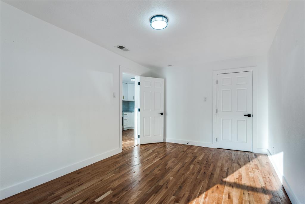 927 S Franklin Street Property Photo 15