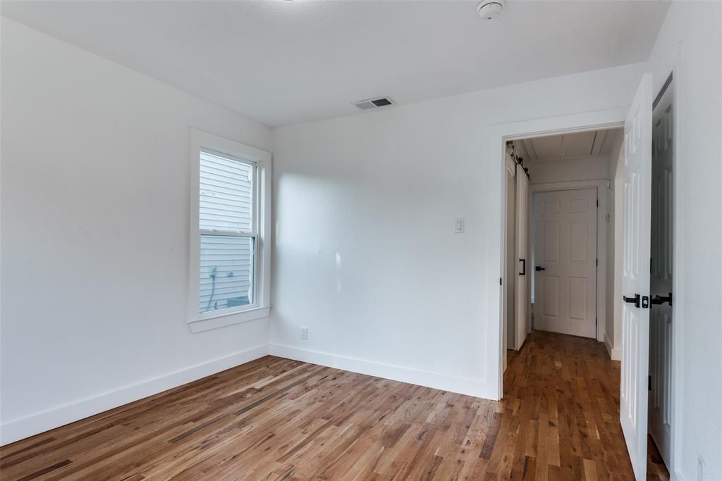 927 S Franklin Street Property Photo 18