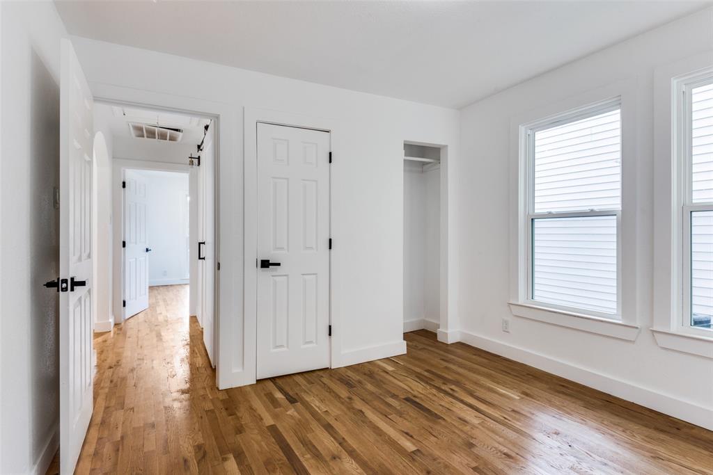 927 S Franklin Street Property Photo 22