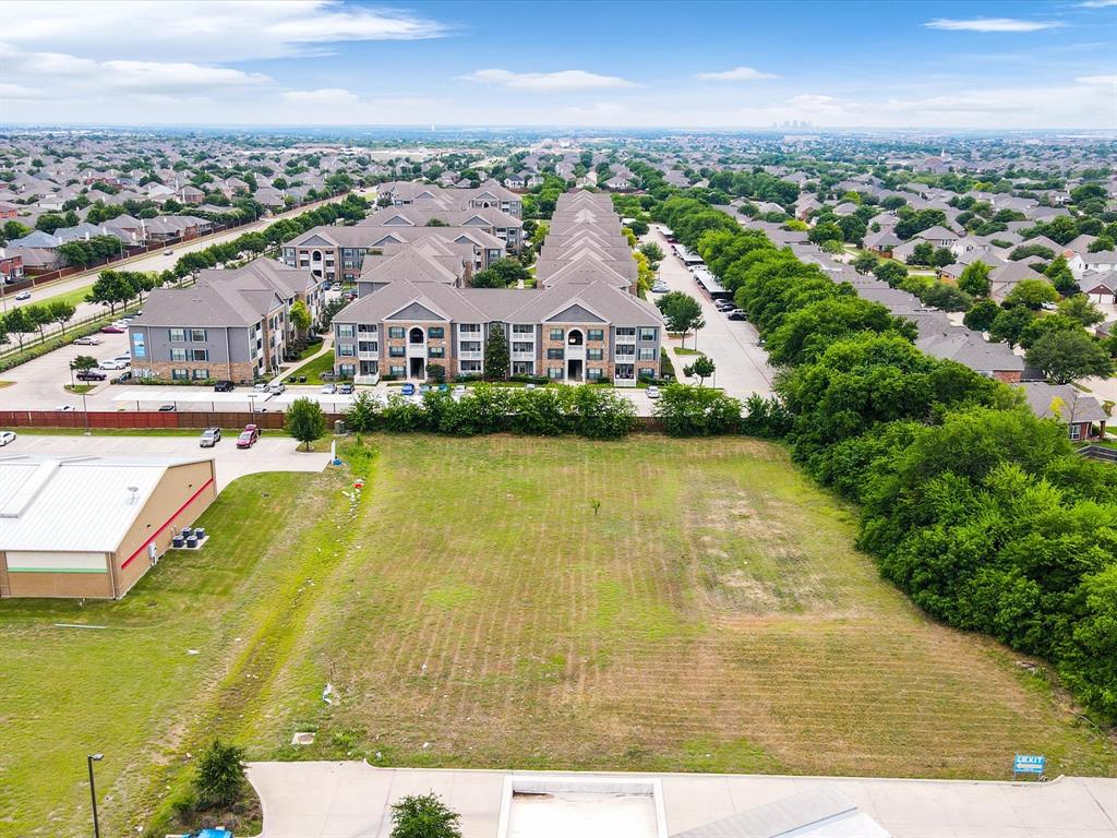 10751 N Beach Street Property Photo 11