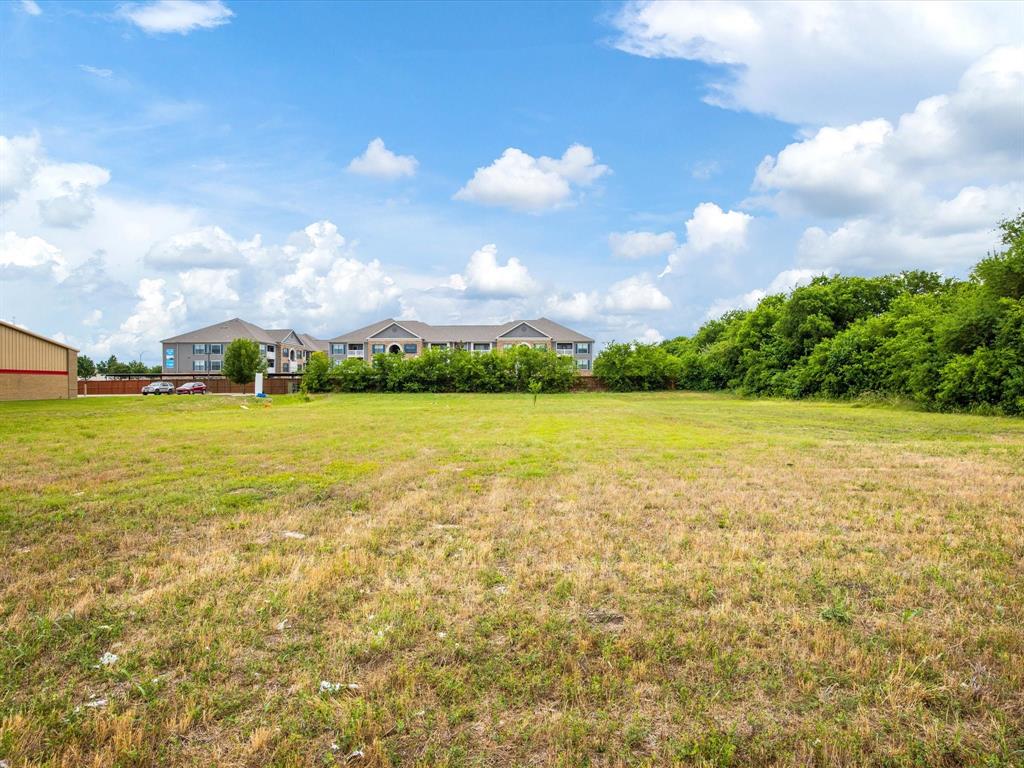 10751 N Beach Street Property Photo 16