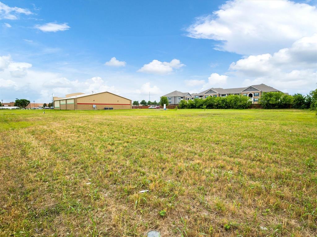 10751 N Beach Street Property Photo 17
