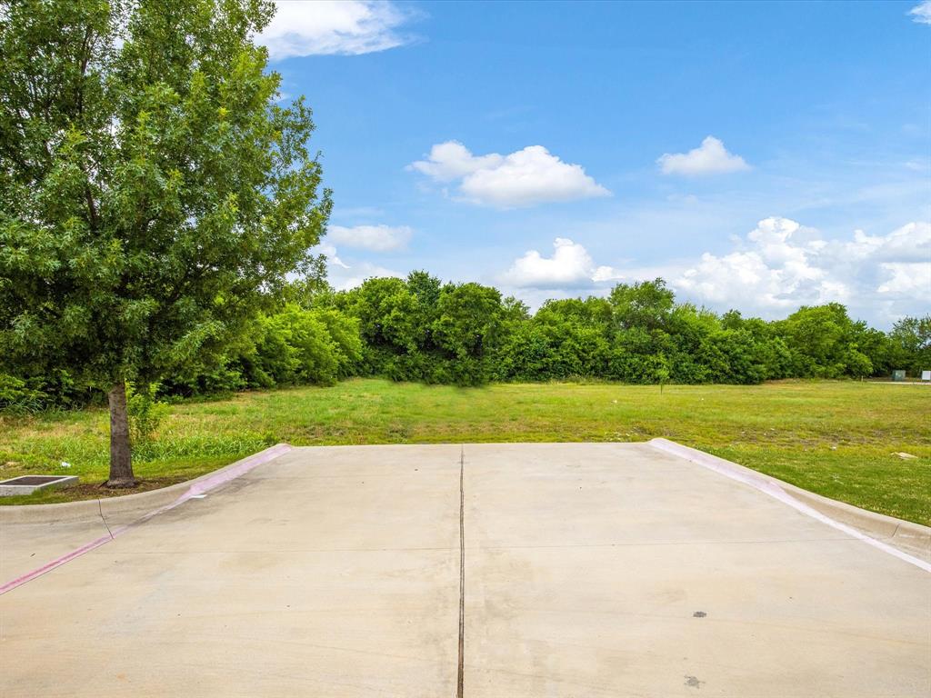 10751 N Beach Street Property Photo 23