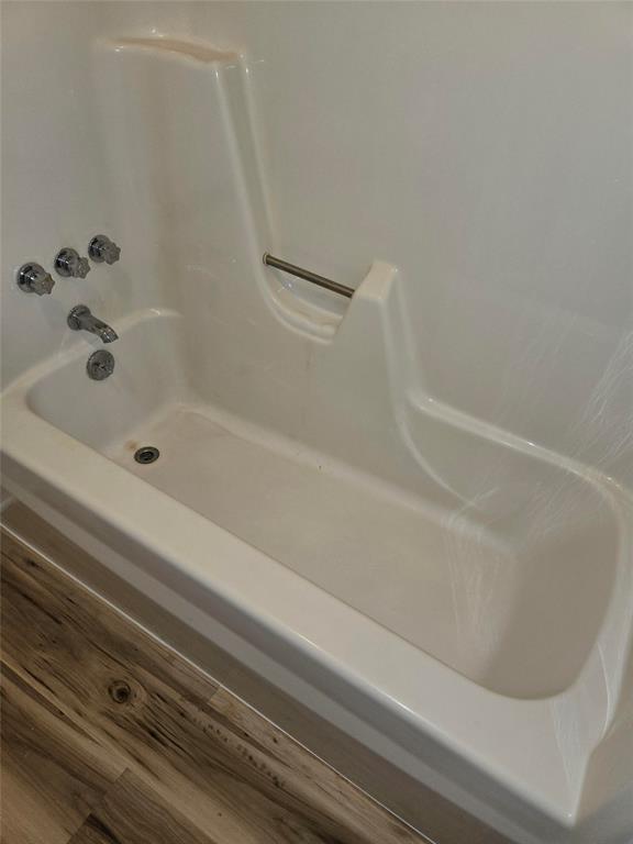107 Malibu Drive Property Photo 21