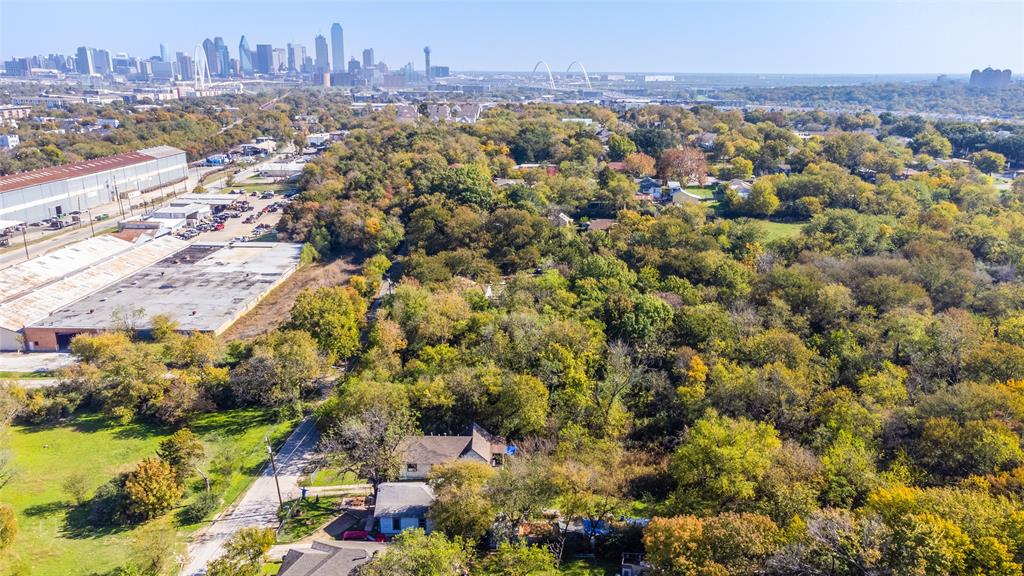 1600 Seale Street Property Photo 17