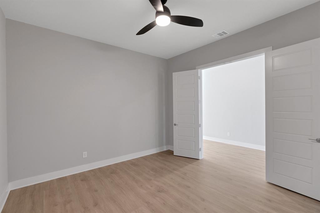 8010 Grizzly Run Drive Property Photo 10