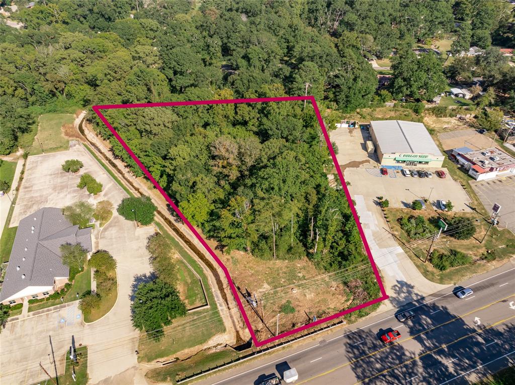 3300 North Market Property Photo 11
