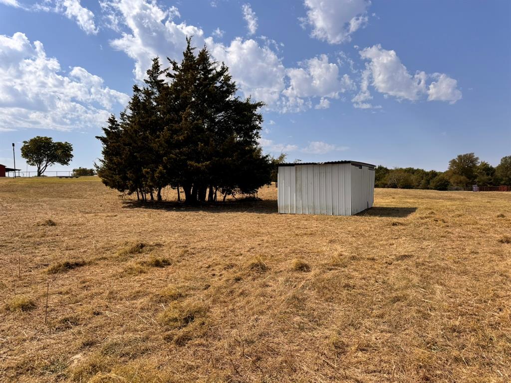984 County Road 4027 Property Photo 29