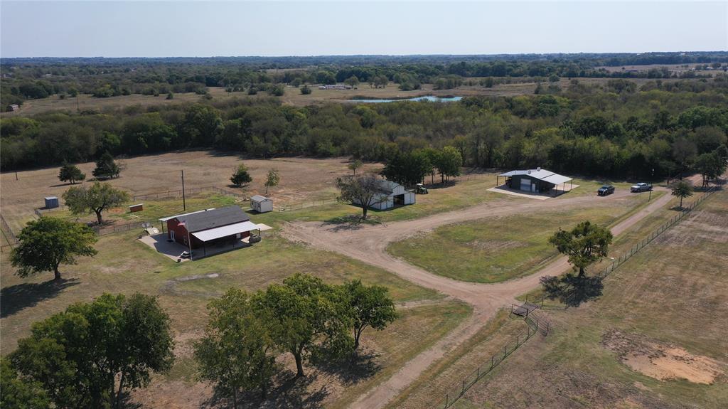 984 County Road 4027 Property Photo 35