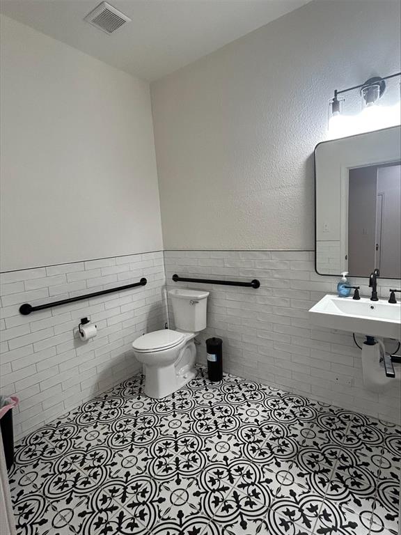 910 18th Street Property Photo 14