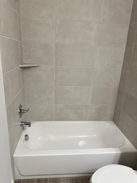 9313 Winding Creek Drive Property Photo 14