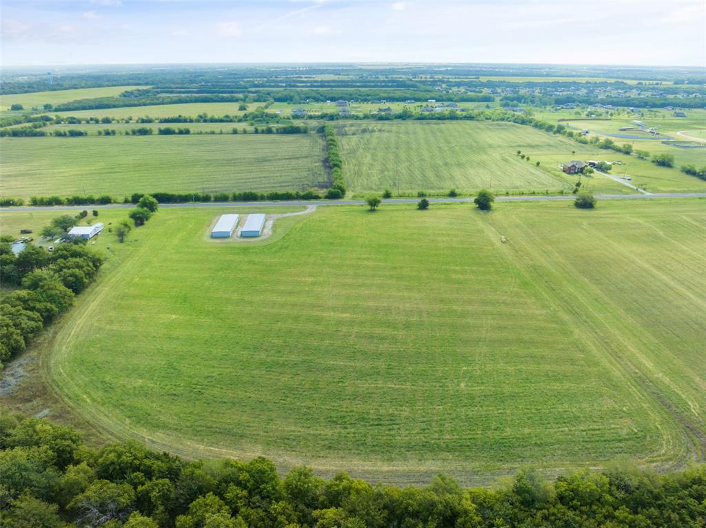 1800 Fm-815 Property Photo 4