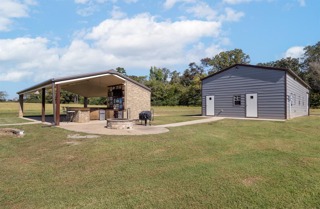 13043 County Road 4182 Property Photo 8