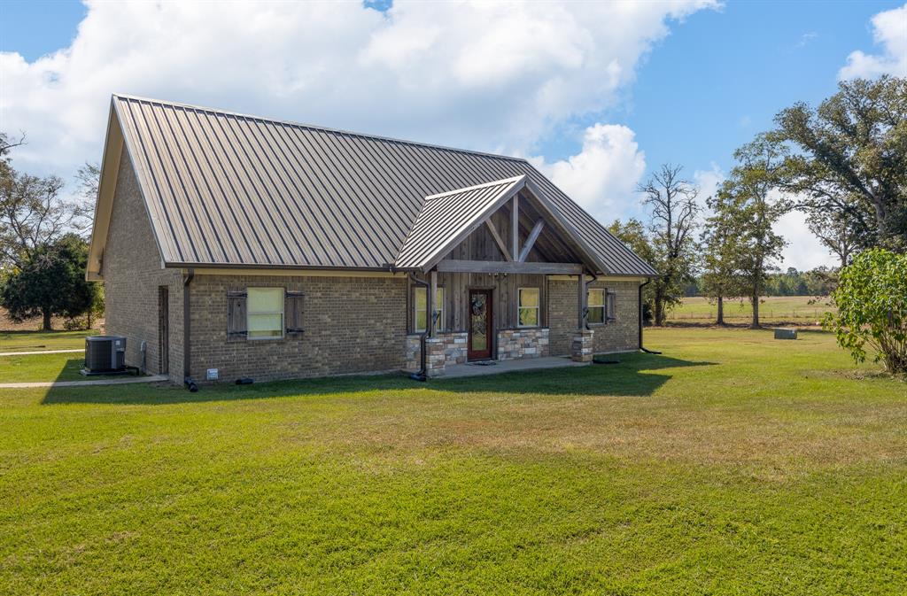 13043 County Road 4182 Property Photo 12