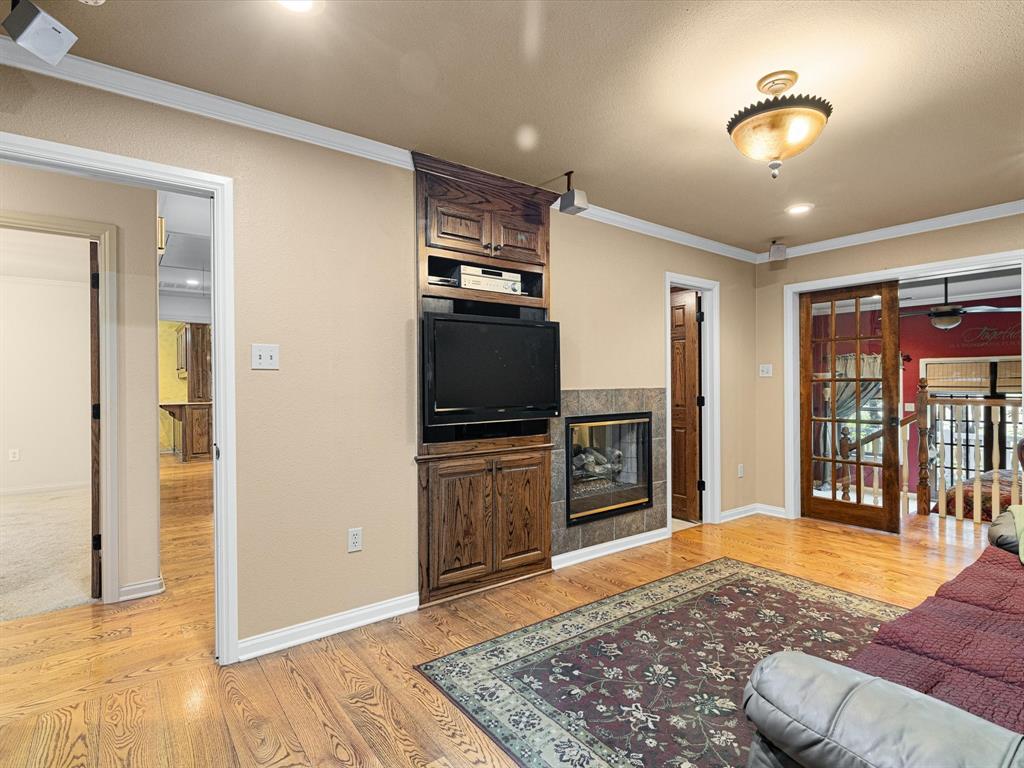 300 Shoreline Drive Property Photo 22