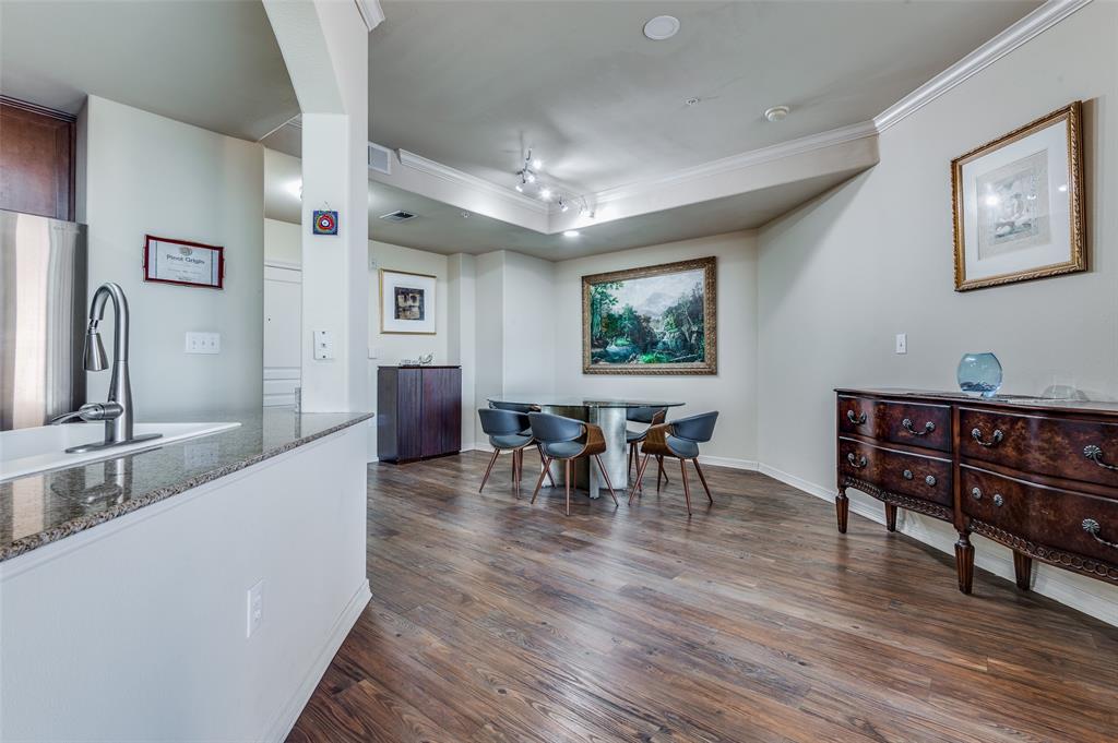 330 Las Colinas Boulevard Property Photo 7