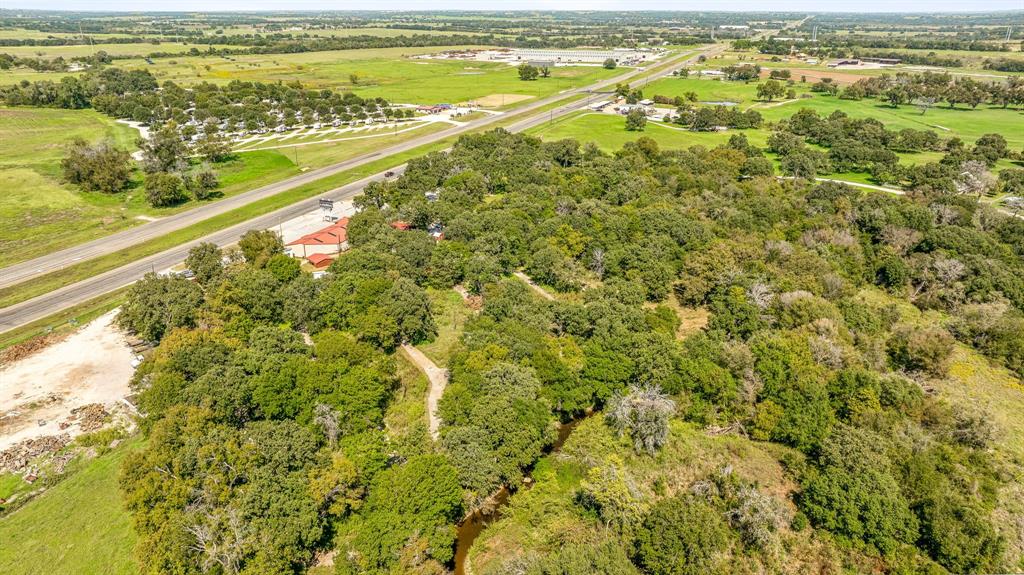17157 S Us Highway 377 Property Photo 4