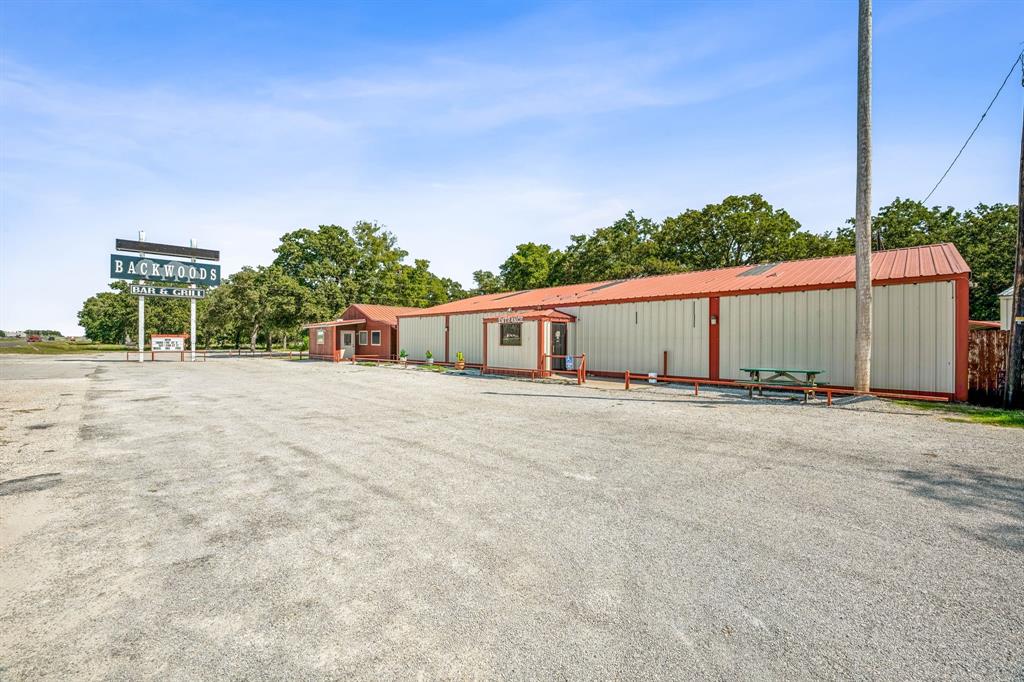 17157 S Us Highway 377 Property Photo 7