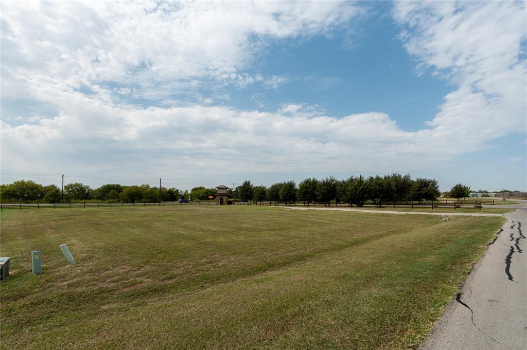 12032 Malone Road Property Photo 7