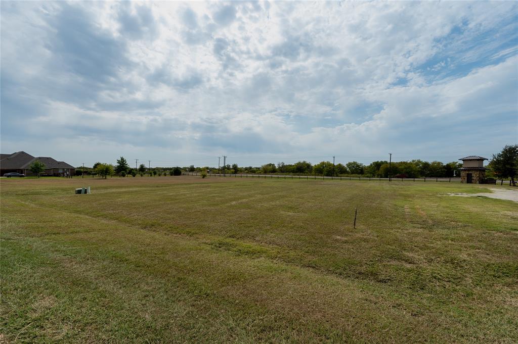 12032 Malone Road Property Photo 8