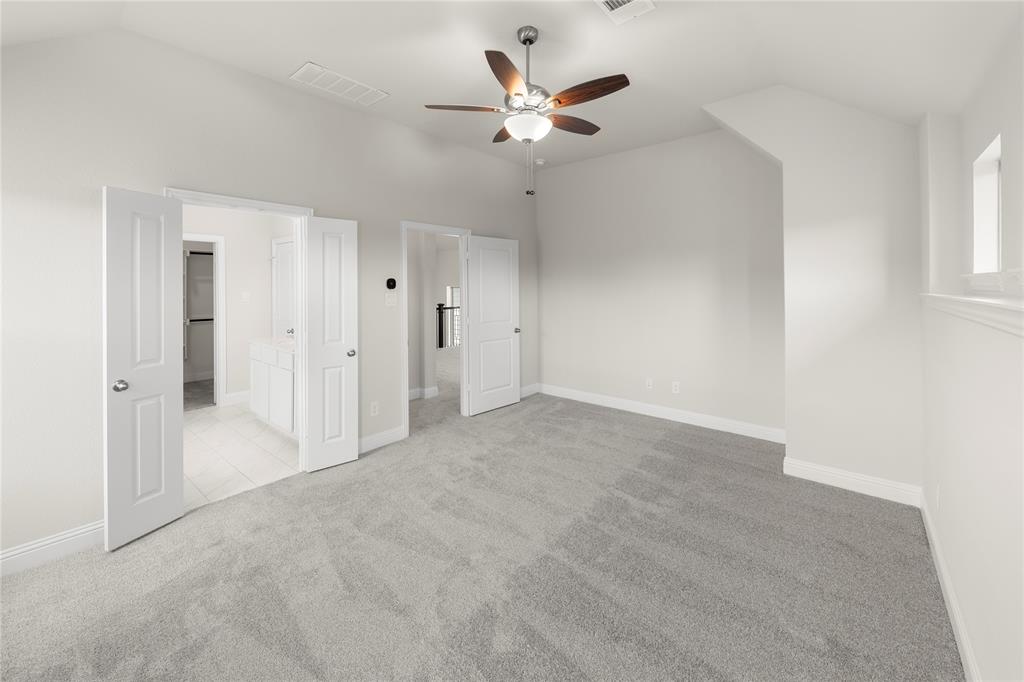 3144 Elmwood Street Property Photo 16