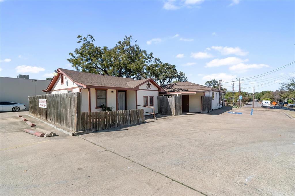 6436 Meadowbrook Drive Property Photo 31
