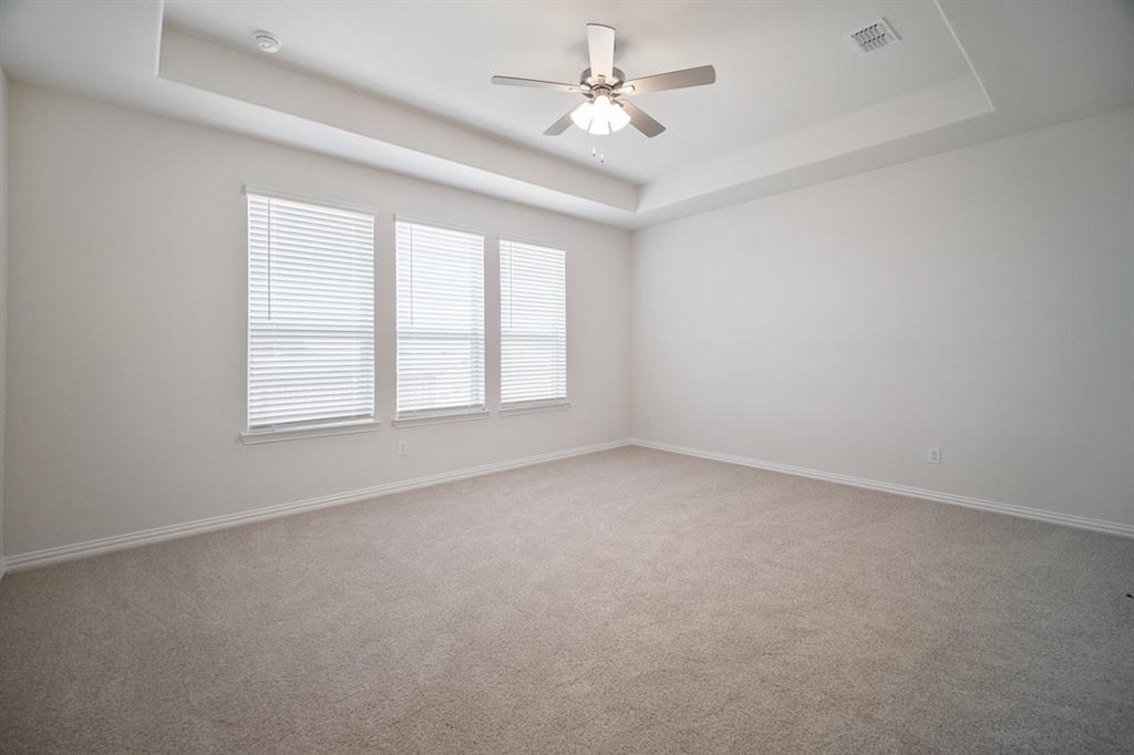 129 Heritage Hill Drive Property Photo 11