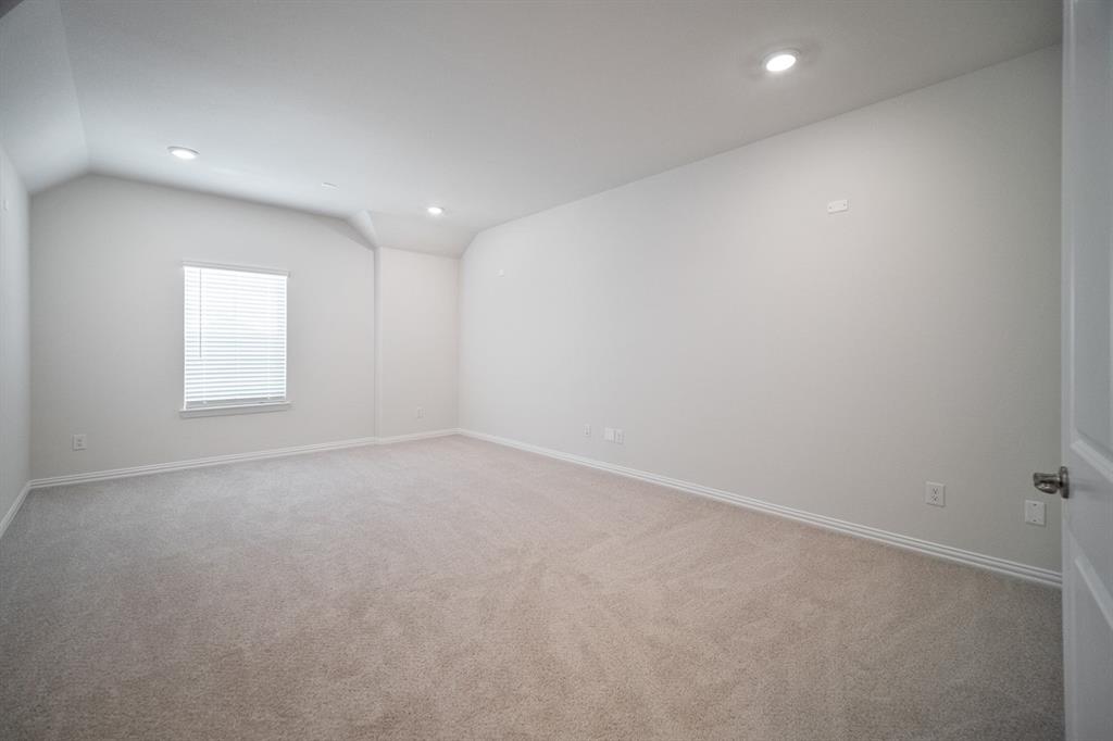 129 Heritage Hill Drive Property Photo 16