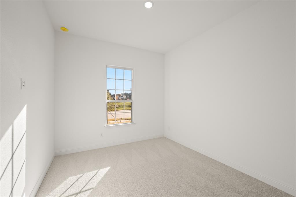 1016 Mill Ridge Drive Property Photo 17