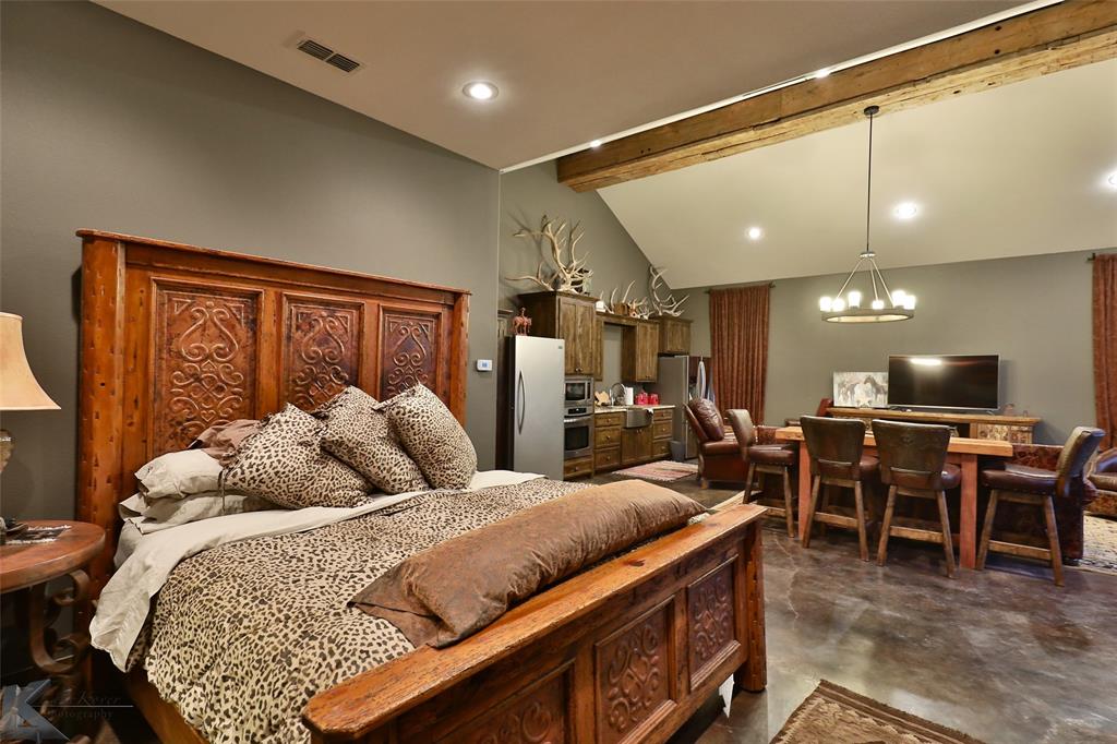 650 Fm 2035 Property Photo 29