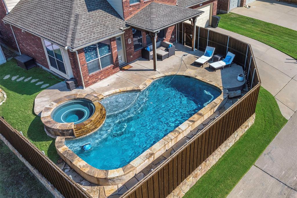 1310 Gold Coast Drive Property Photo 1