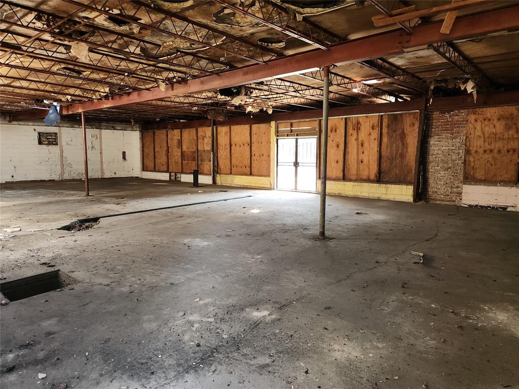 4118 Colonial Avenue Property Photo 8