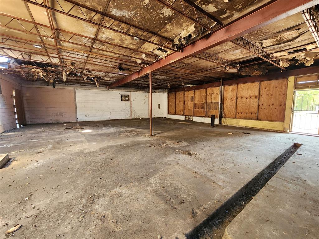 4118 Colonial Avenue Property Photo 12