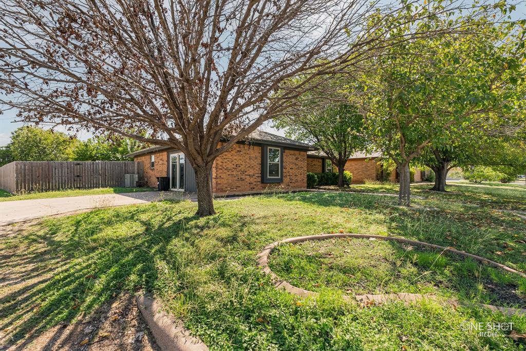 2633 Melissa Lane Property Photo