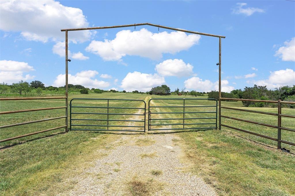 2101 County Road 260 Property Photo