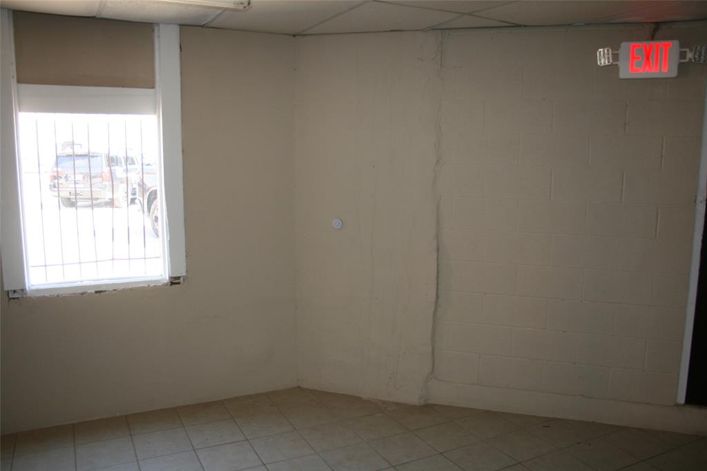 10507 Sw 1st Street Property Photo 12