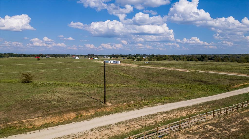 421 Private Road 7780 Property Photo 7