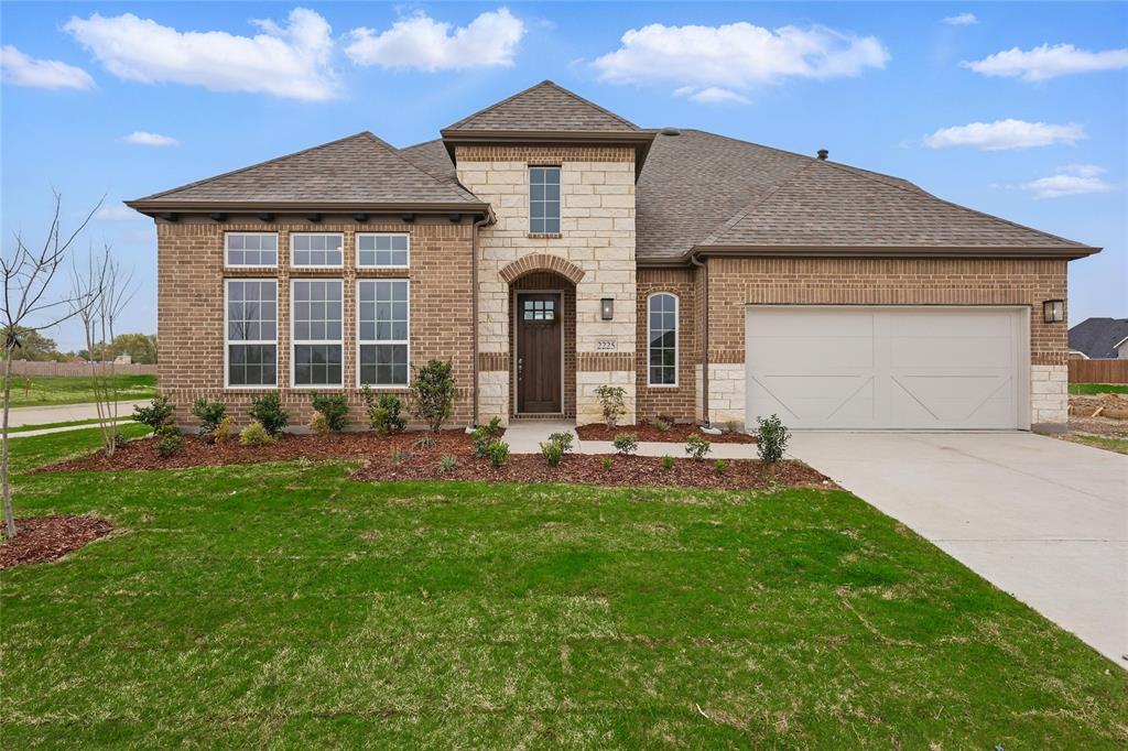 2225 Garnet Drive Property Photo 1