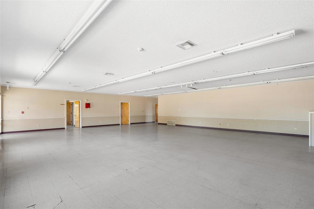 302 Lincoln Park Drive Property Photo 11